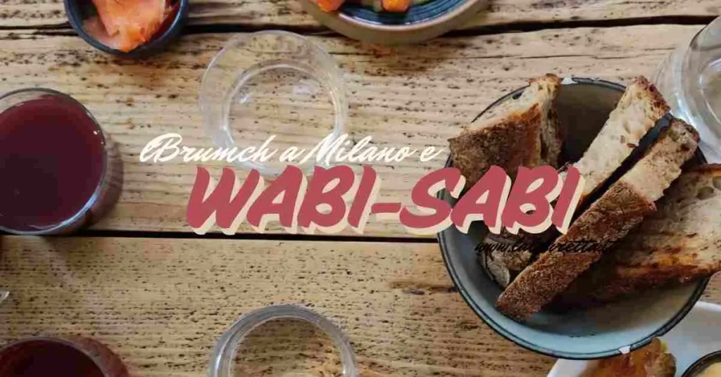 Tavola imbandita di deliziose pietanze